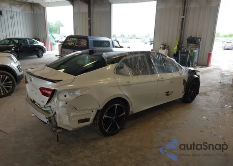 2019 Toyota Camry Xse z USA, uszkodzony, nr VIN 4T1B61HK7KU262298